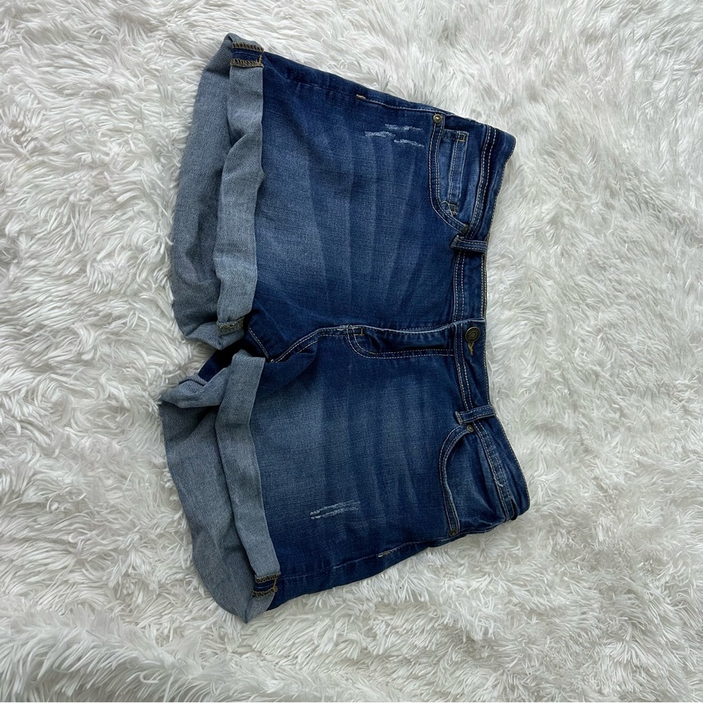 Women’s Dark Wash Mid Rise Jean Shorts Size Large